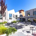 Rh Lifestyle Rooms & Suites